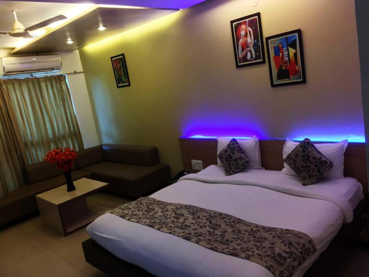 Cotton County Club And Resort Hubballi-Dharwar Zewnętrze zdjęcie